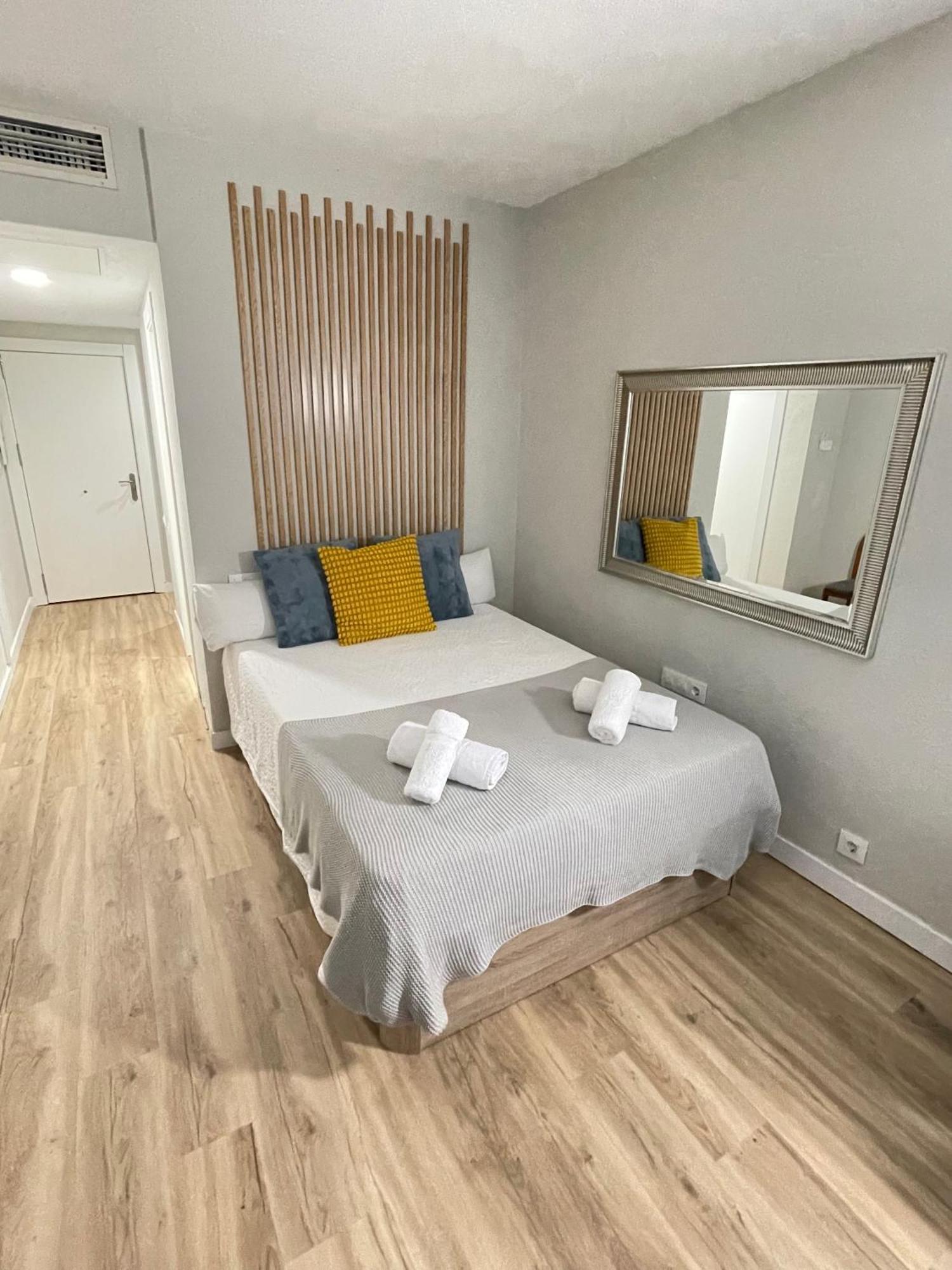 Resitur Luxury A Apartamento Sevilla